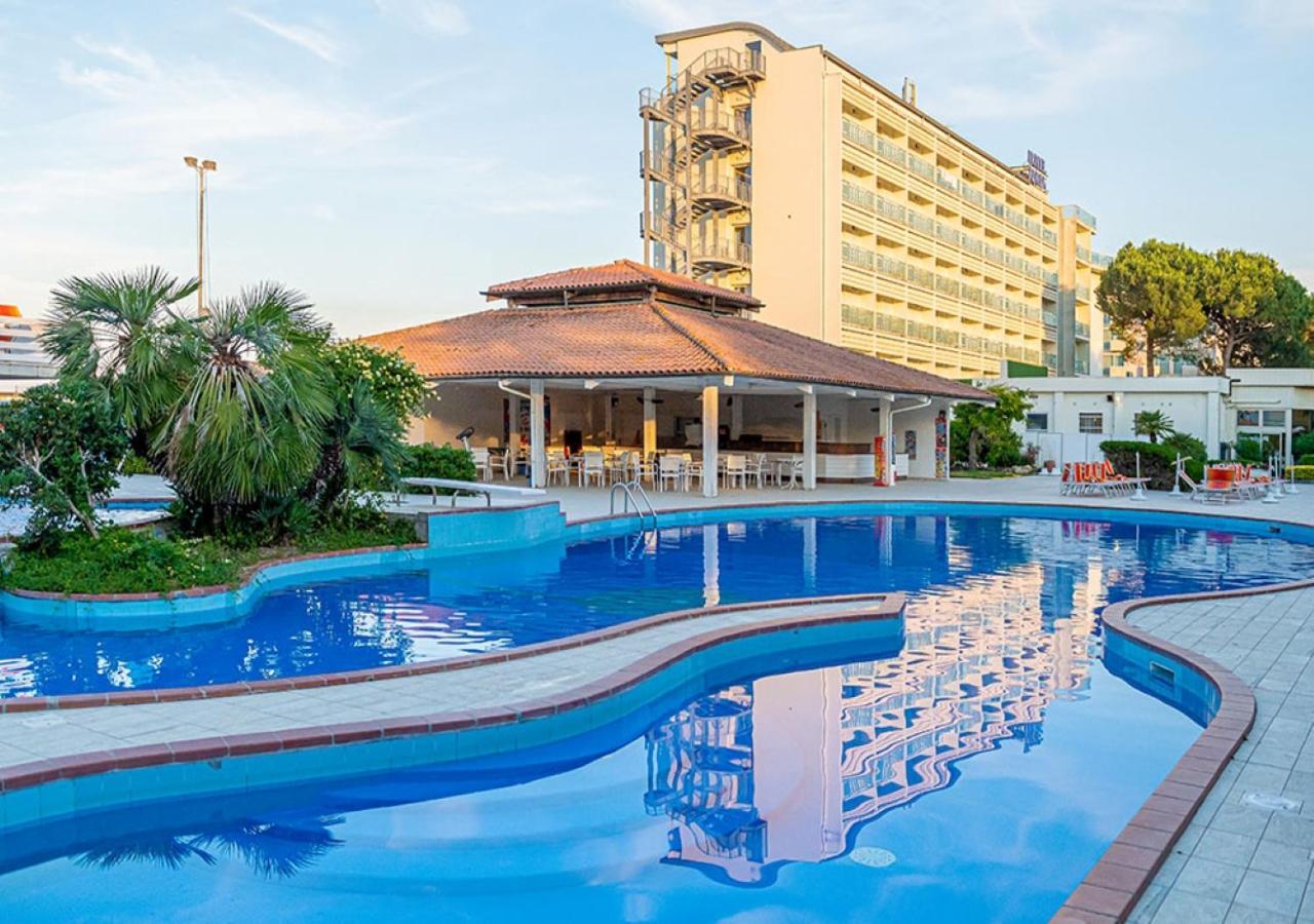 Hotel Adria Milano Marittima Dış mekan fotoğraf