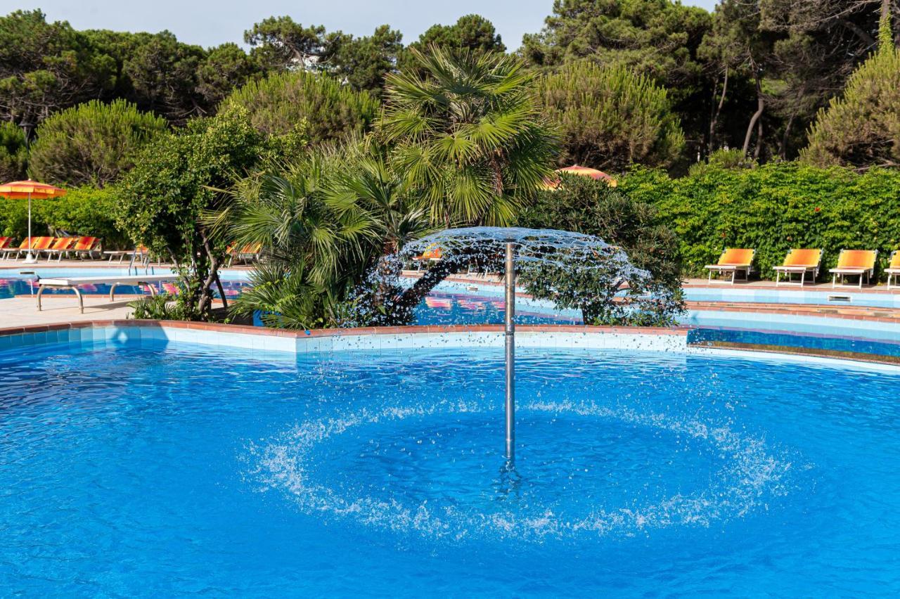 Hotel Adria Milano Marittima Dış mekan fotoğraf