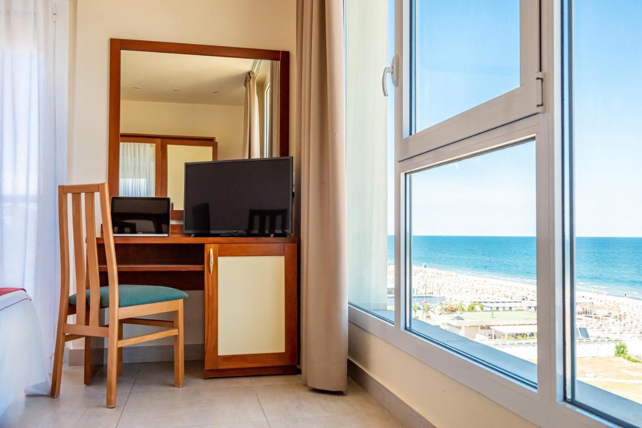 Hotel Adria Milano Marittima Dış mekan fotoğraf