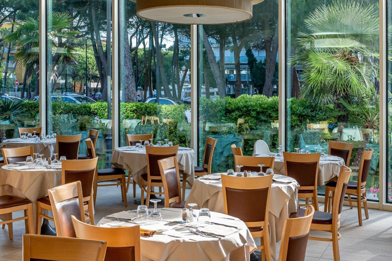 Hotel Adria Milano Marittima Dış mekan fotoğraf