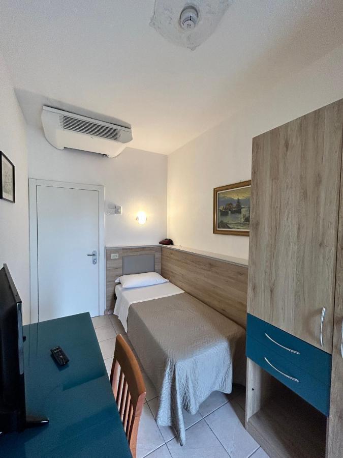 Hotel Adria Milano Marittima Dış mekan fotoğraf