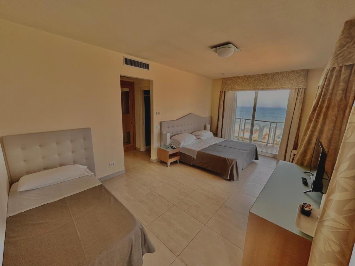 Hotel Adria Milano Marittima Dış mekan fotoğraf